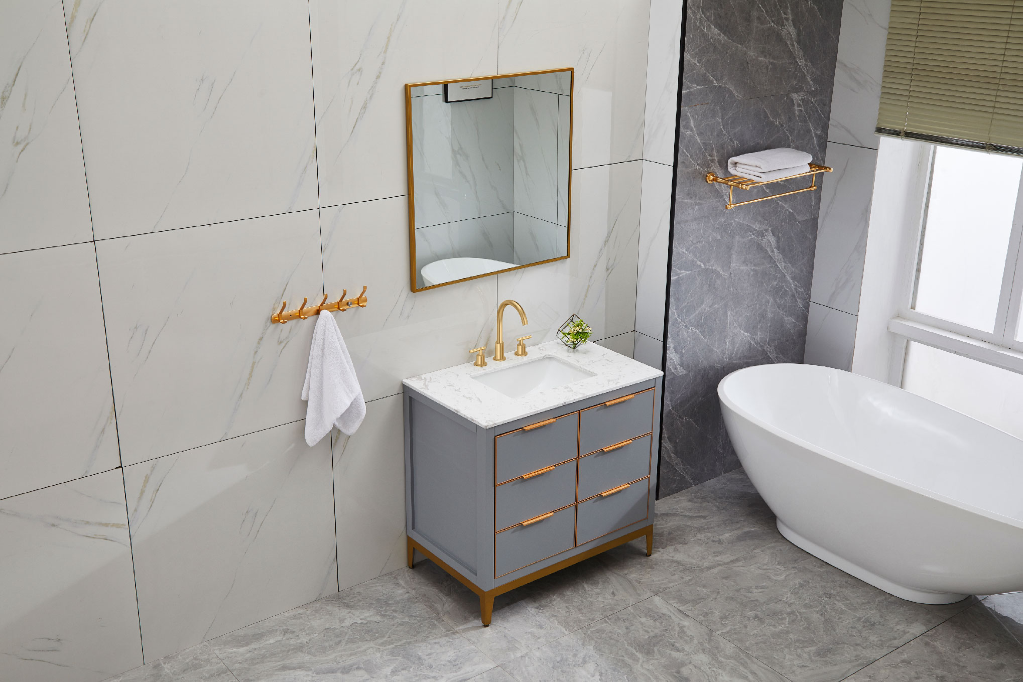 Entop Modern Badezimmerschrank mit drei Schubladen - Kaufen Sie